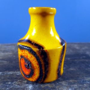 Bright orange/red 1970's West German Pottery Scheurich vase 550-10