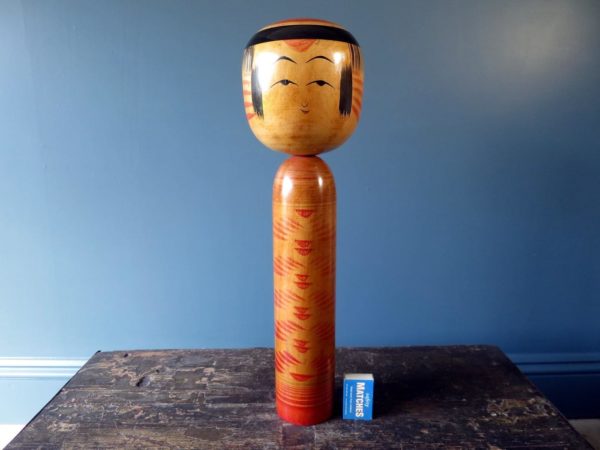 Kokeshi doll - Togatta style with red chrysanthemum pattern - very large