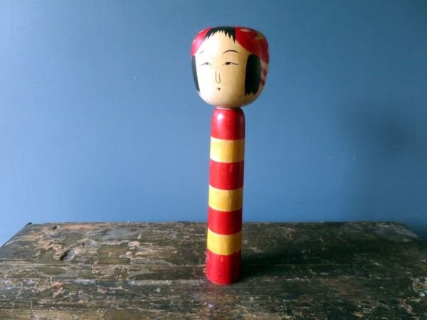 Vintage Tsuchiyu Kokeshi doll by Inage Yutaka (稲毛 豊)