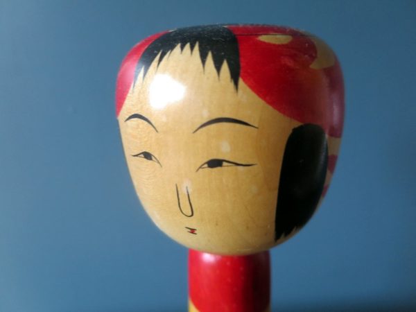 Vintage Tsuchiyu Kokeshi doll by Inage Yutaka (稲毛 豊)