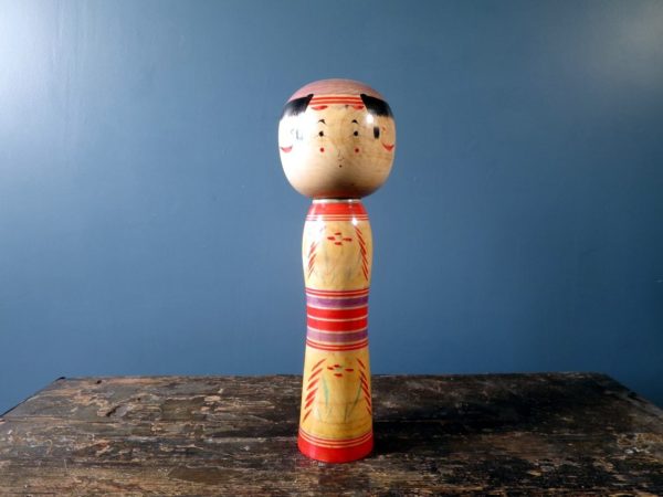 Yajiro Kokeshi doll by Honda Kametoshi (本田亀寿)