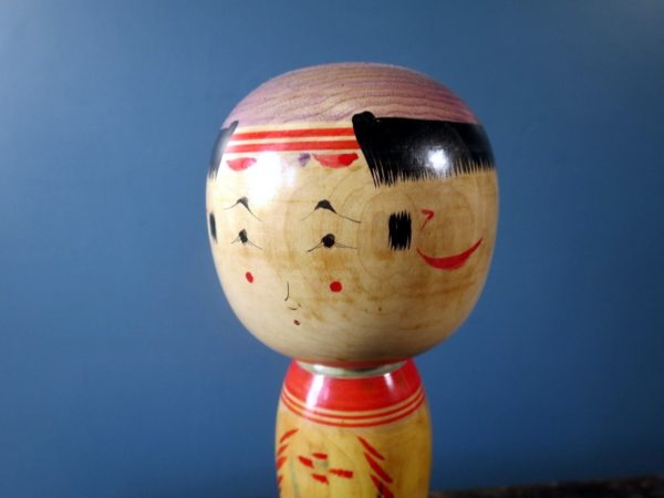 Yajiro Kokeshi doll by Honda Kametoshi (本田亀寿)