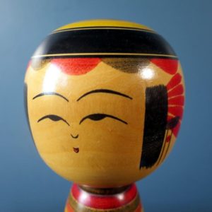 Yajiro Kokeshi doll by Sato Minao (佐藤美奈雄)