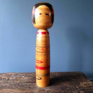 Vintage traditional Japanese wooden Kokeshi doll - Tsuchiyu style with squeak