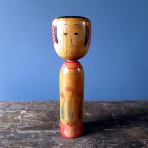 Vintage Zao Kokeshi doll by Ariji Shizuo (有路静夫)